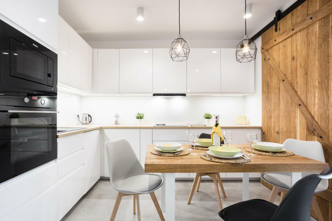 Apartments Poznan Niedzialkowskiego By Noclegi Renters Esterno foto